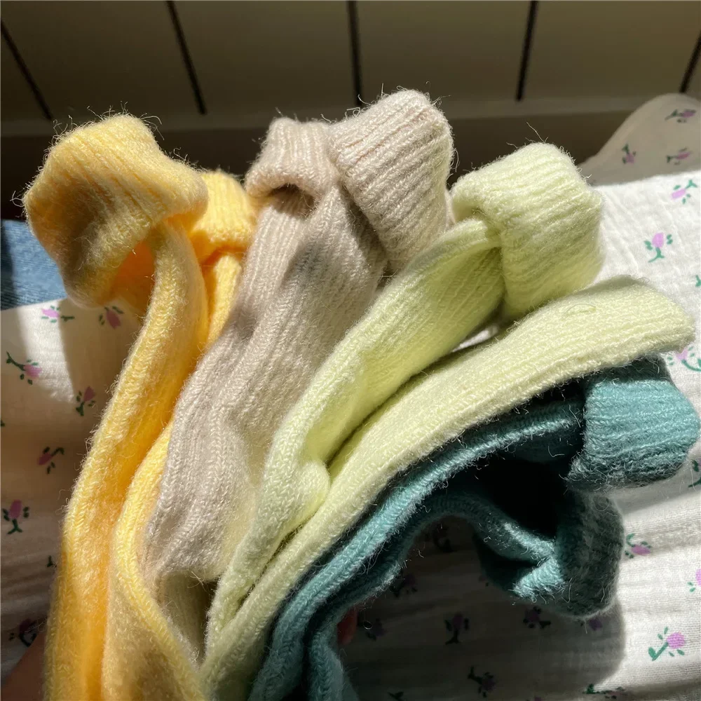 Однотонные женские зимние толс – обзор и цена Thermal Sock Wool